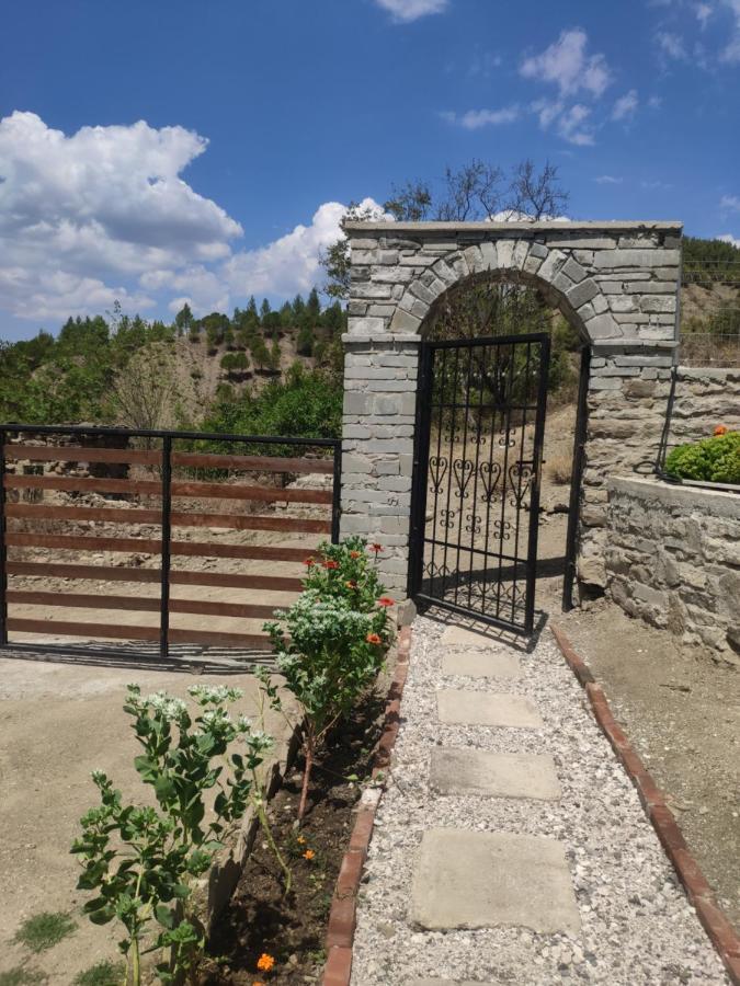 Stone House Vila Kelcyre Exterior foto